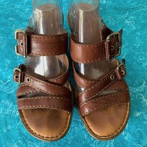 Born Sandals Size 8/39